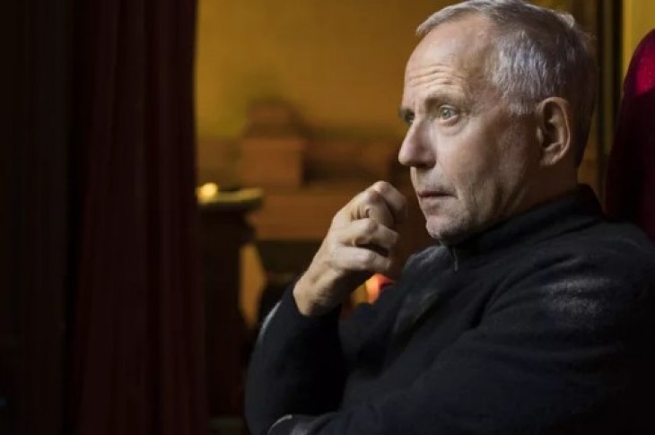Fabrice Luchini La Fontaine Et Le Confinement Fabrice Luchini: «Je pense à tous les théâtres pour qui c'est un arrêt